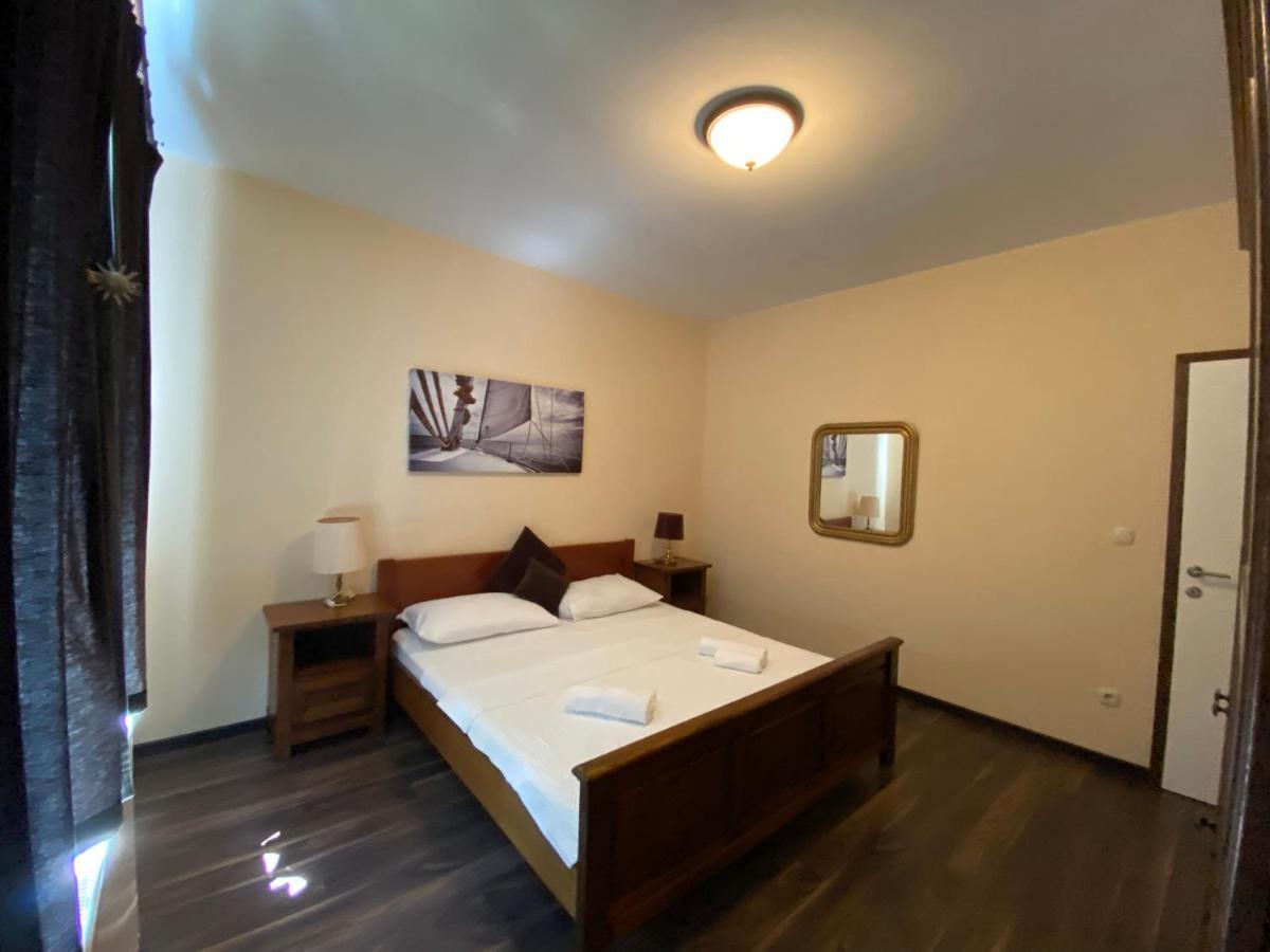 Apartments Villa Lora Kraj  Kültér fotó