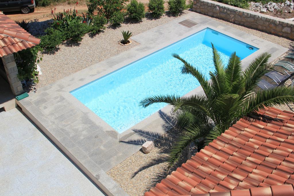 Apartments Villa Lora Kraj  Kültér fotó